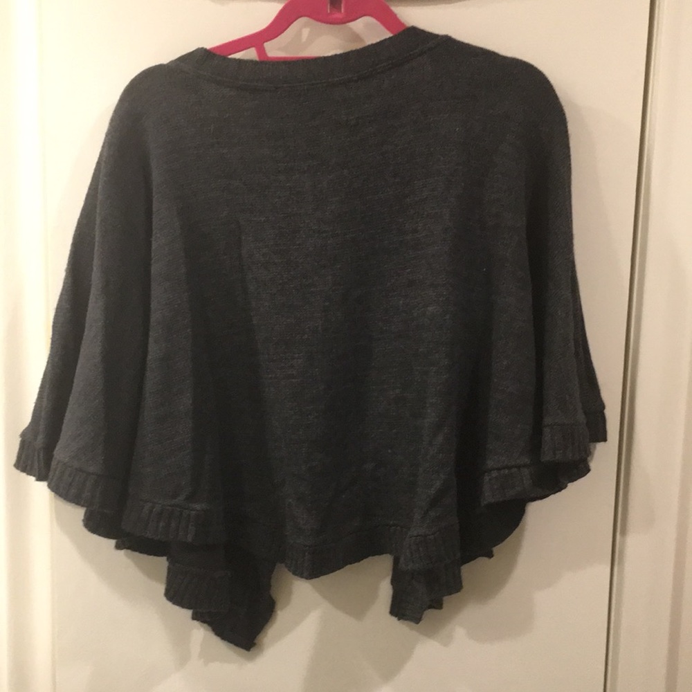 Sweater - Picture 2 of 4